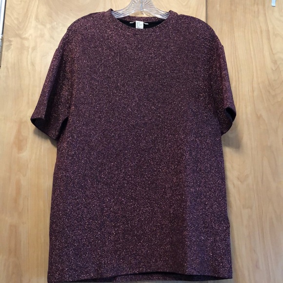 H&M Oversized Fancy T-Shirt - Picture 2 of 4
